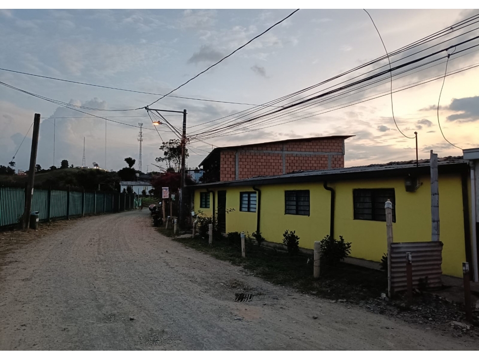 Casa Lote - Alto El Portón - Villamaría — foto 2