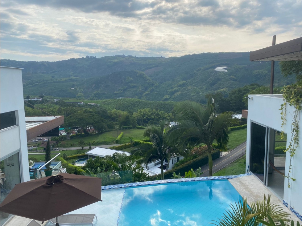 Casa campestre en arrendamiento - Vereda Las Pavas - Manizales - 2