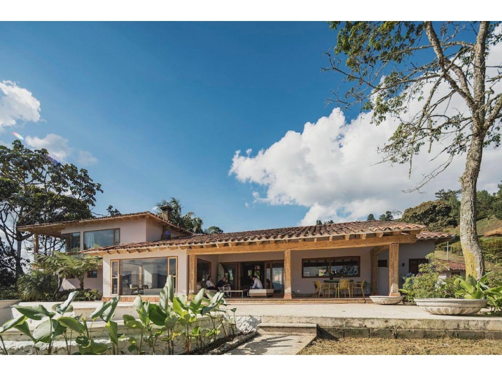 Casa en venta - El Retiro - Antioquia