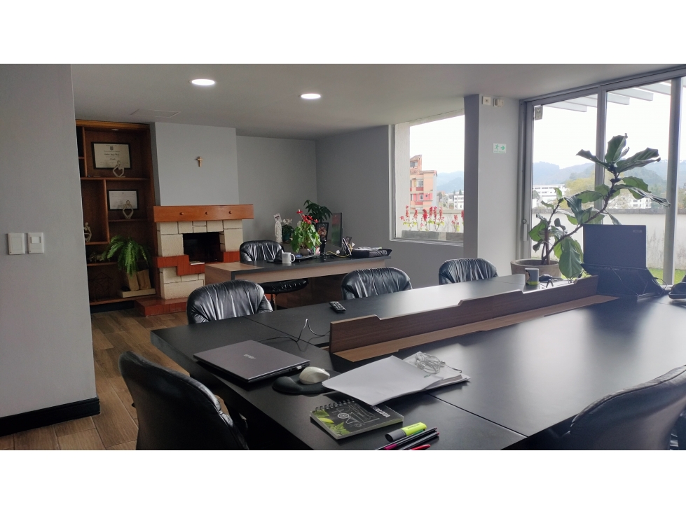 Casa comercial en arrendamiento - Belén - Manizales - 2