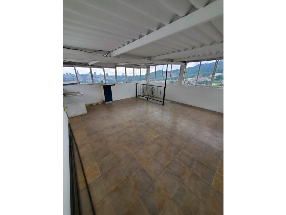 Casa con renta en - La Sultana - Manizales — foto 2