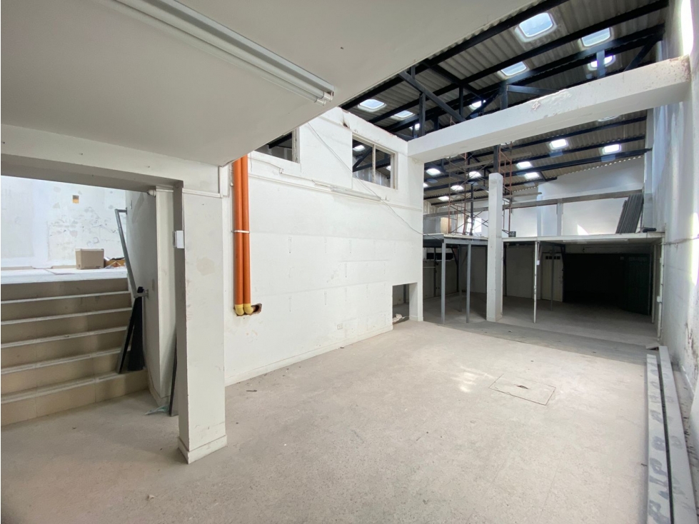 Casa comercial en arrendamiento - Triángulo - Manizales