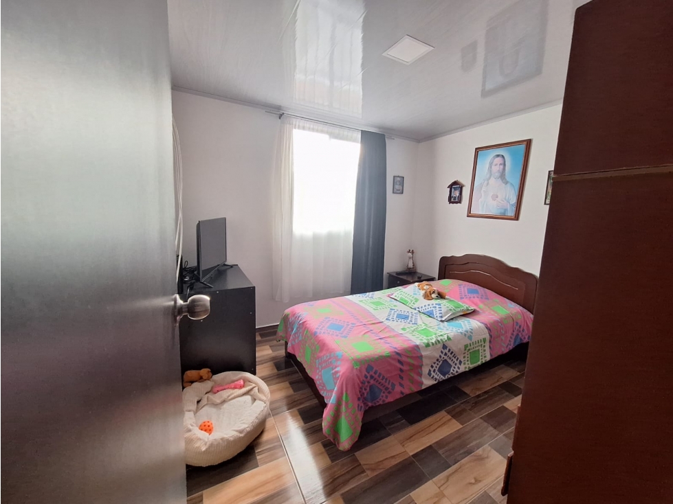 Casa con renta - Cerezos -Villamaria - 5