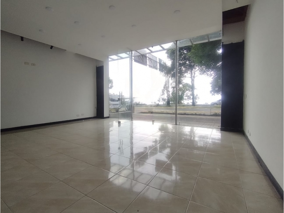 Local en arrendamiento - Centenario - Manizales