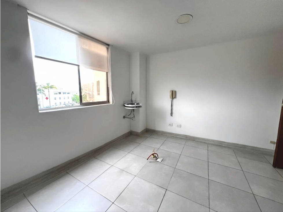 Consultorio en arrendamiento - Av. Santander - Manizales