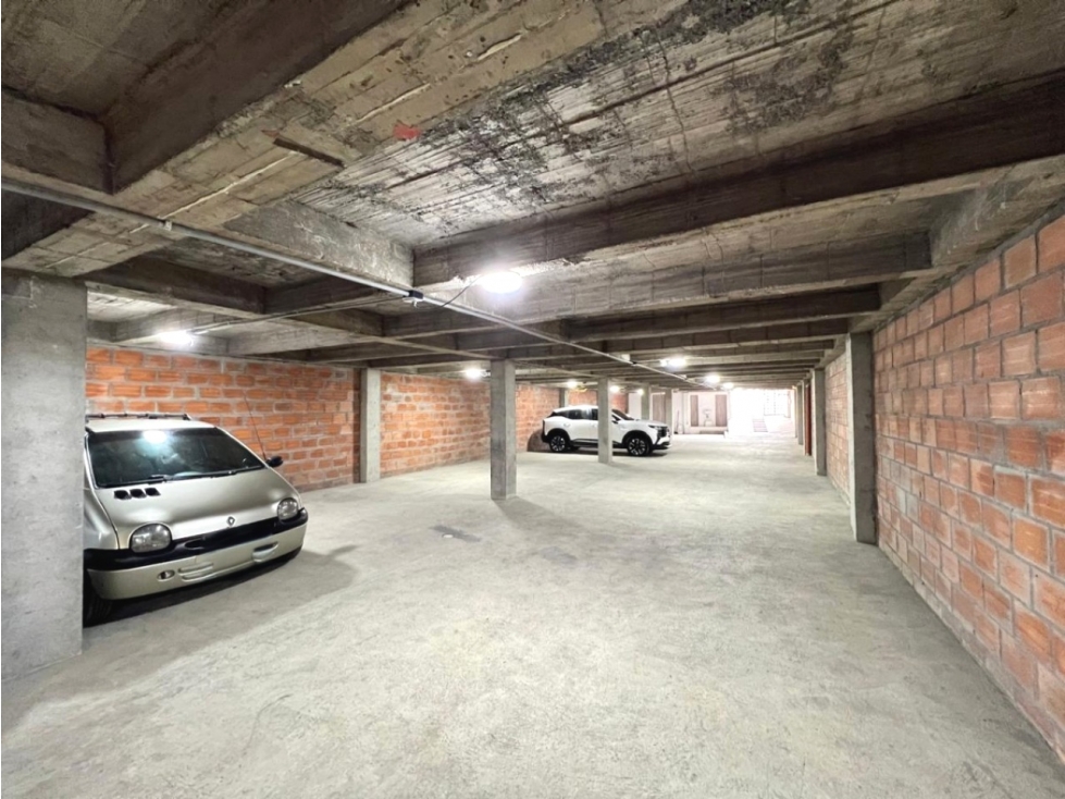 Bodega en arrendamiento - Alta Suiza - Manizales - 4