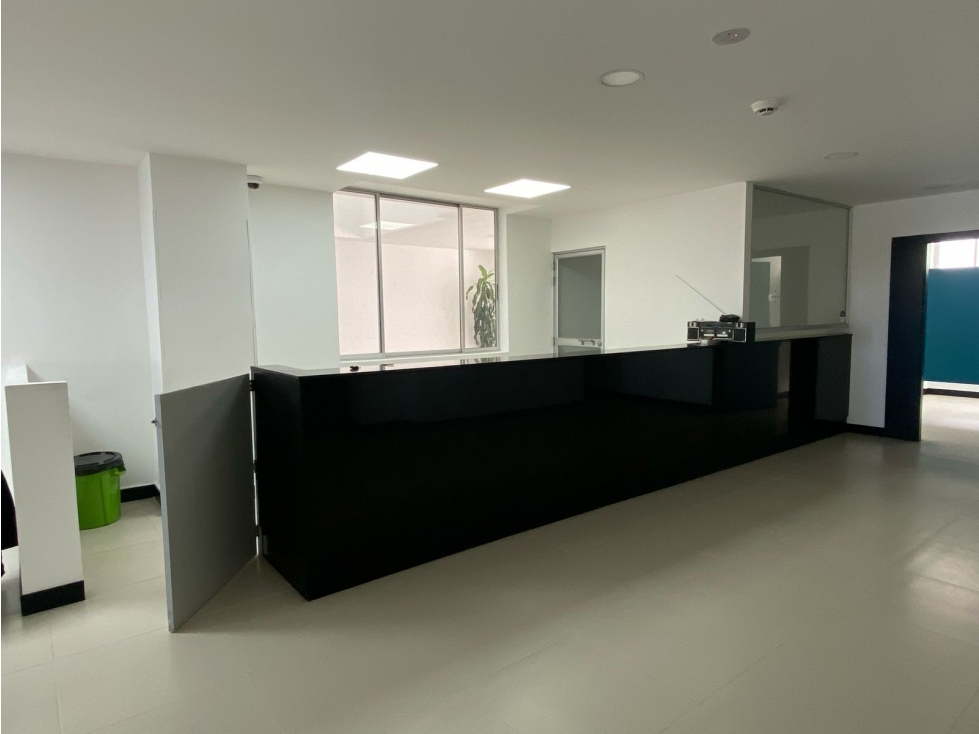 Edificio en venta - Palogrande - Manizales - 2