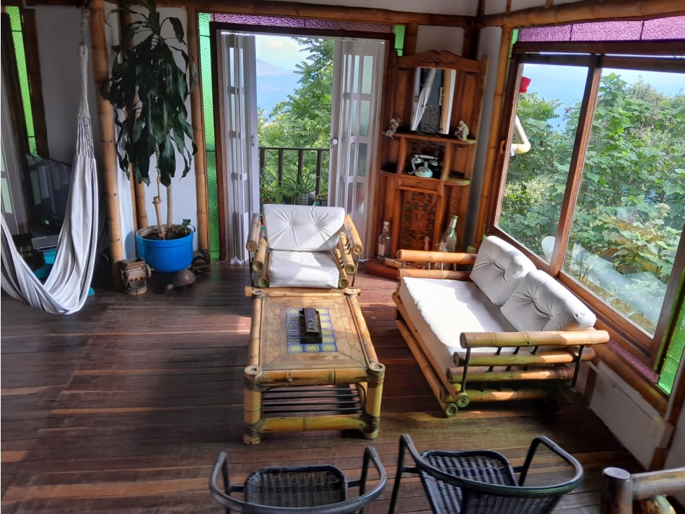 Casa con renta en venta - Vereda La Palma - Manizales