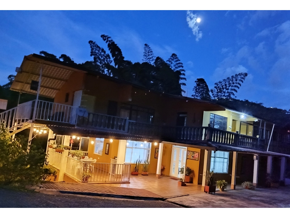 Casa Campestre en venta - Quiebra de Vélez - Manizales