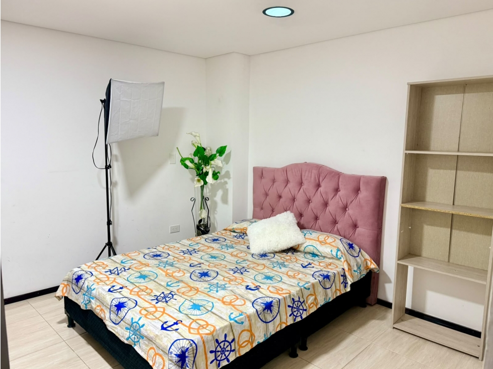 Apartamento amoblado en arrendamiento - Alcázares - Manizales — foto 3