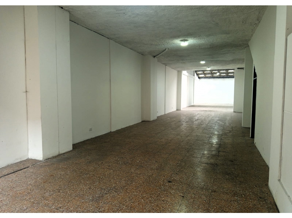 Local en arrendamiento - San Antonio - Manizales