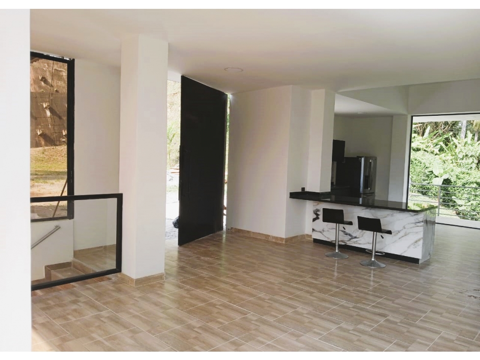 Casa en venta - San Bernardo del Viento - Manizales — foto 3