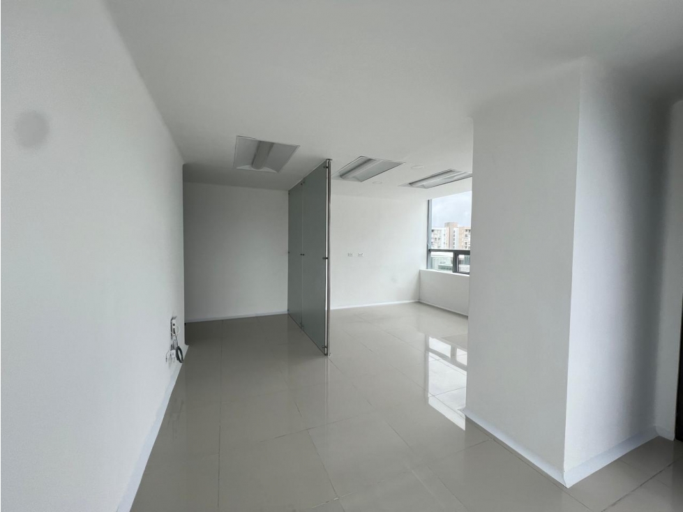 Consultorio en arrendamiento - Av. Santander - Manizales — foto 2