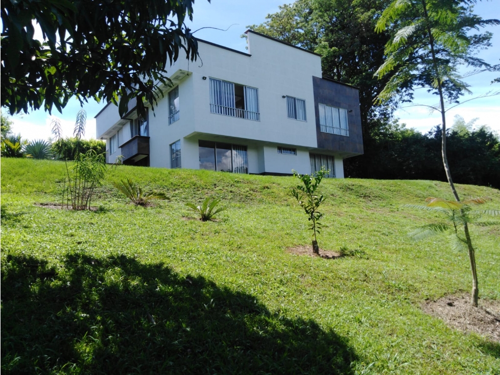 Casa campestre - Vereda Los Planes - Neira - 1