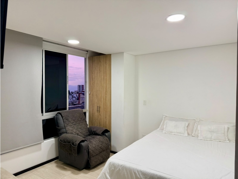 Apartamento amoblado en arrendamiento - Alcázares - Manizales — foto 5