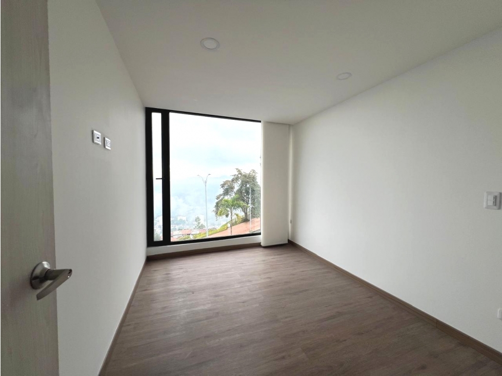 Apartamento en venta - Chipre - Manizales