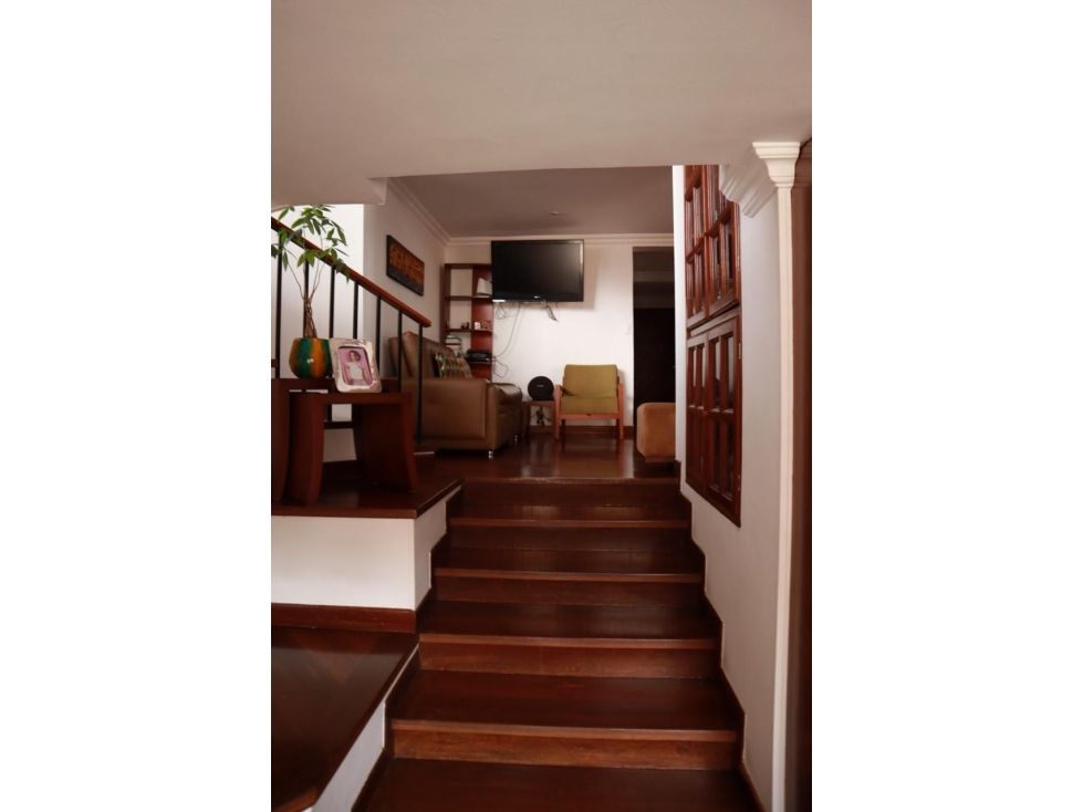 Apartamento en venta conjunto cerrado duplex - Calleja — foto 3