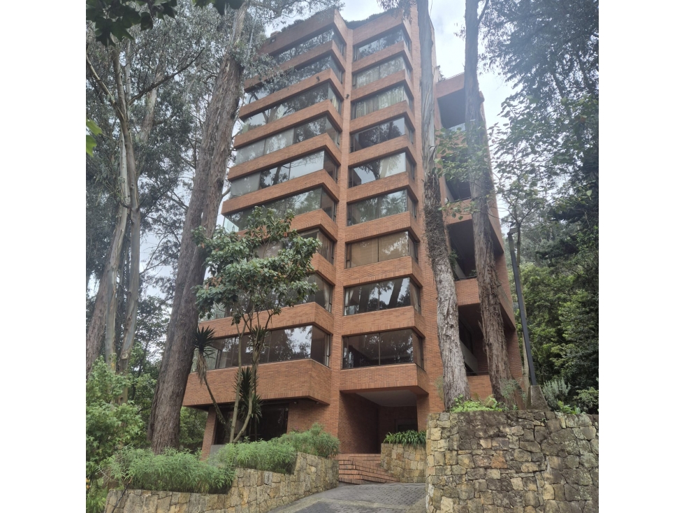 Vendo exclusivo apartamento en Rosales