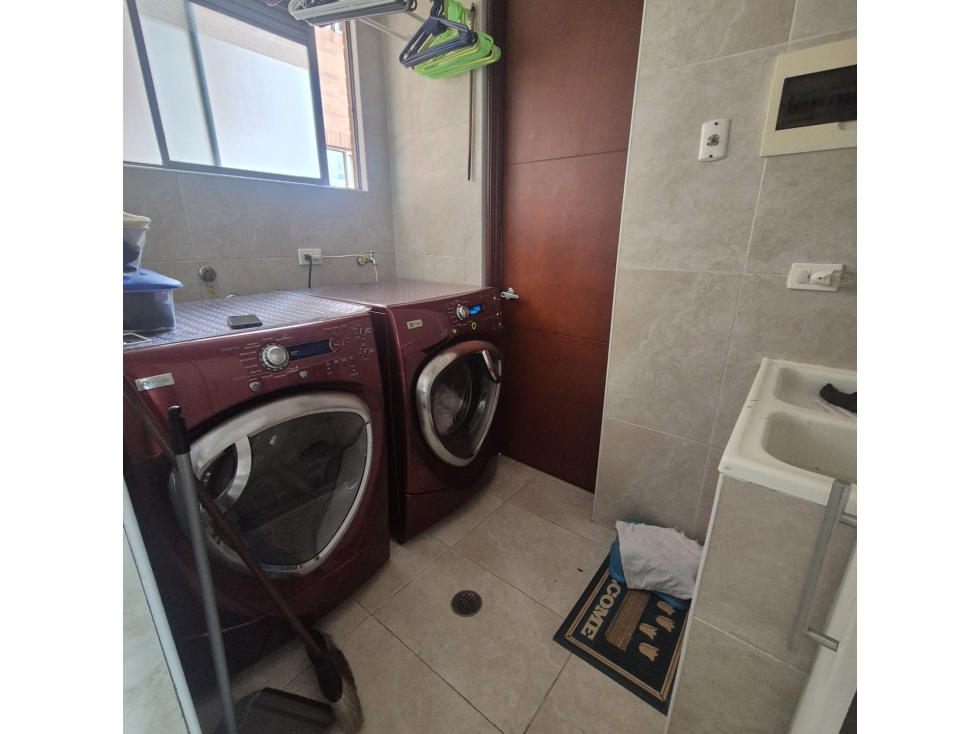 apartamento en alquiler Calleja , esquinero muy iluminado — foto 4