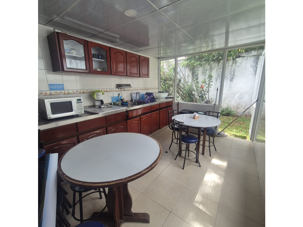 Casa de 1 solo piso para remodelar con uso de vivienda o comercial — foto 6