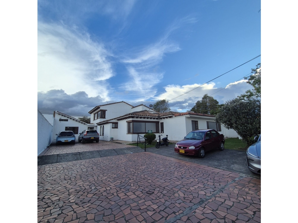 VENTA LOTE CON CASA EN SAN JOSE DE BAVARIA VARIOS USOS — foto 2