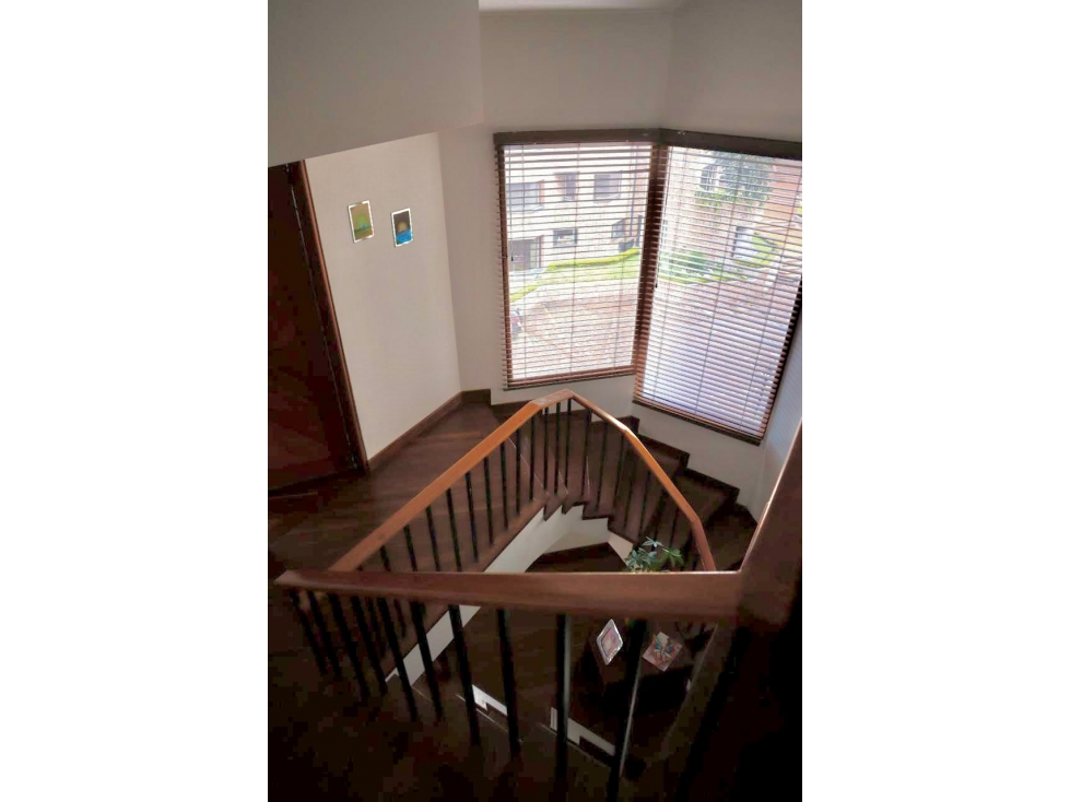 Apartamento en venta conjunto cerrado duplex - Calleja — foto 2