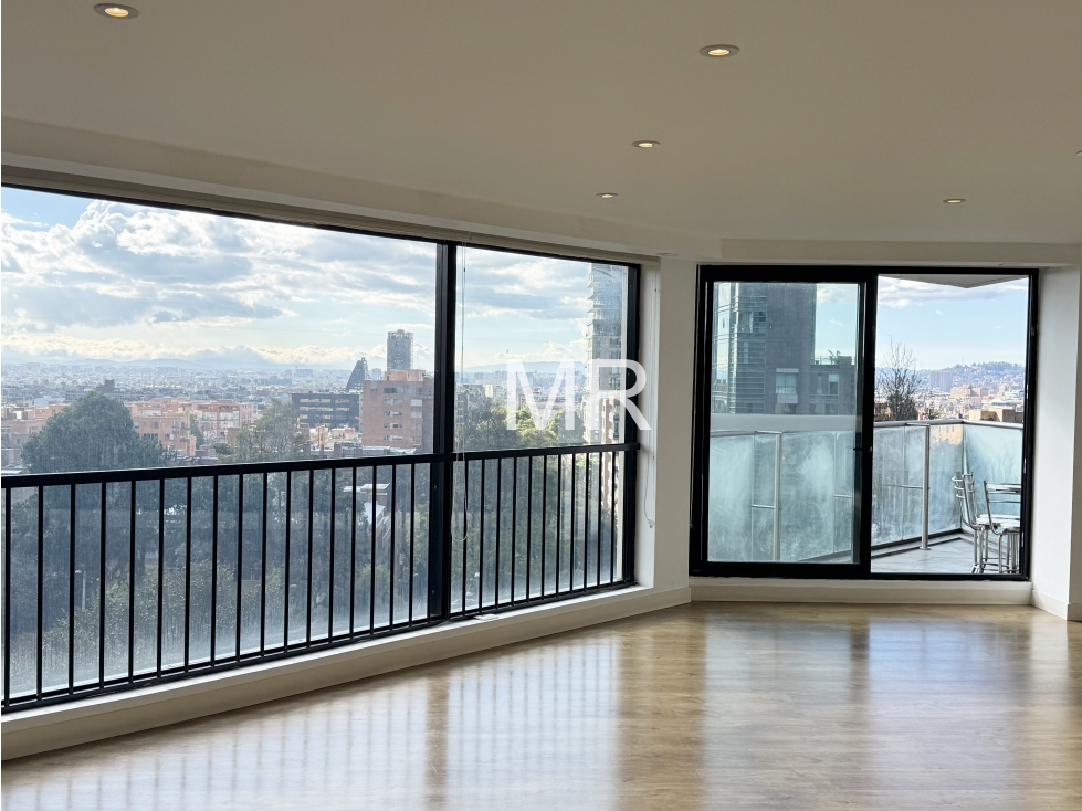 VENDO APARTAMENTO EN CHICO ALTO-191M2-2200 MILLONES