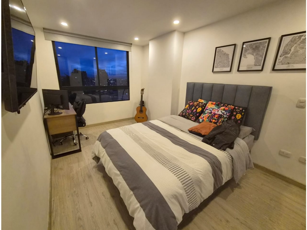 CHAPINERO ALTO, VENTA APARTAMENTO EXTERIOR 1 ALCOBA 2 BAÑOS