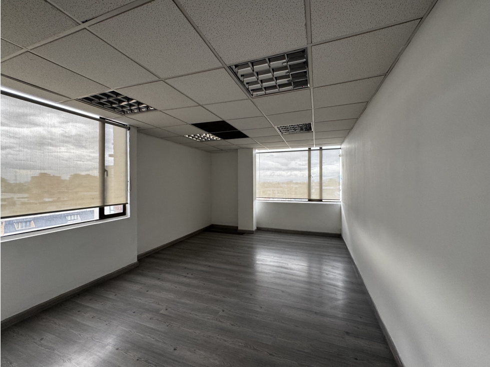 Arriendo OFICINA 9no piso - cra 20 calle 101-135m2 -5.8 mill