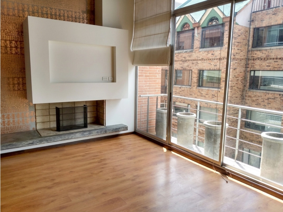CHICO RESERVADO ARRIENDO APAR5TAMENTO 96 MT2