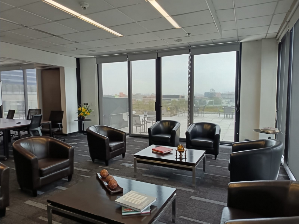 CHICO ARRIENDO OFICINA 532 MTS2 — foto 5