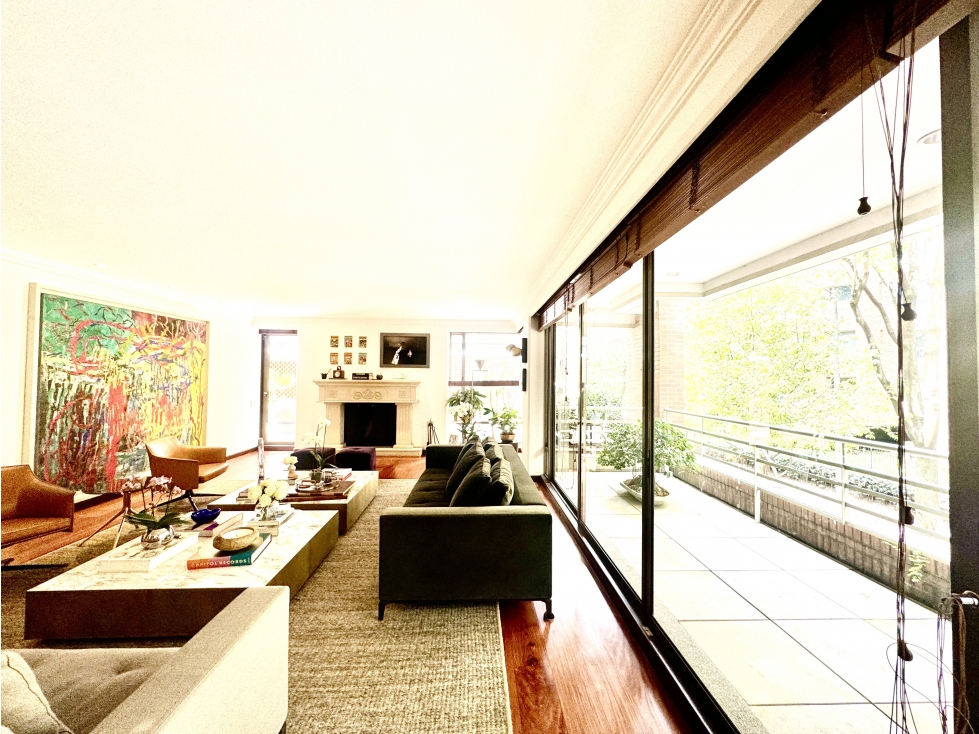 VENDO APARTAMENTO en CHICO RESERVADO. Exterior, 395 M2. 3980 MILL