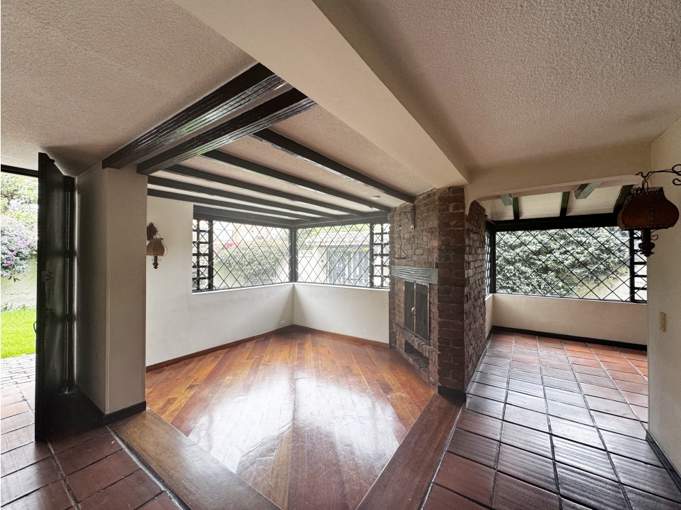 CASA PUENTE LARGO - 211 M2 LOTE - 278 M2 CONSTRUIDOS - 1090 MILLONES — foto 3