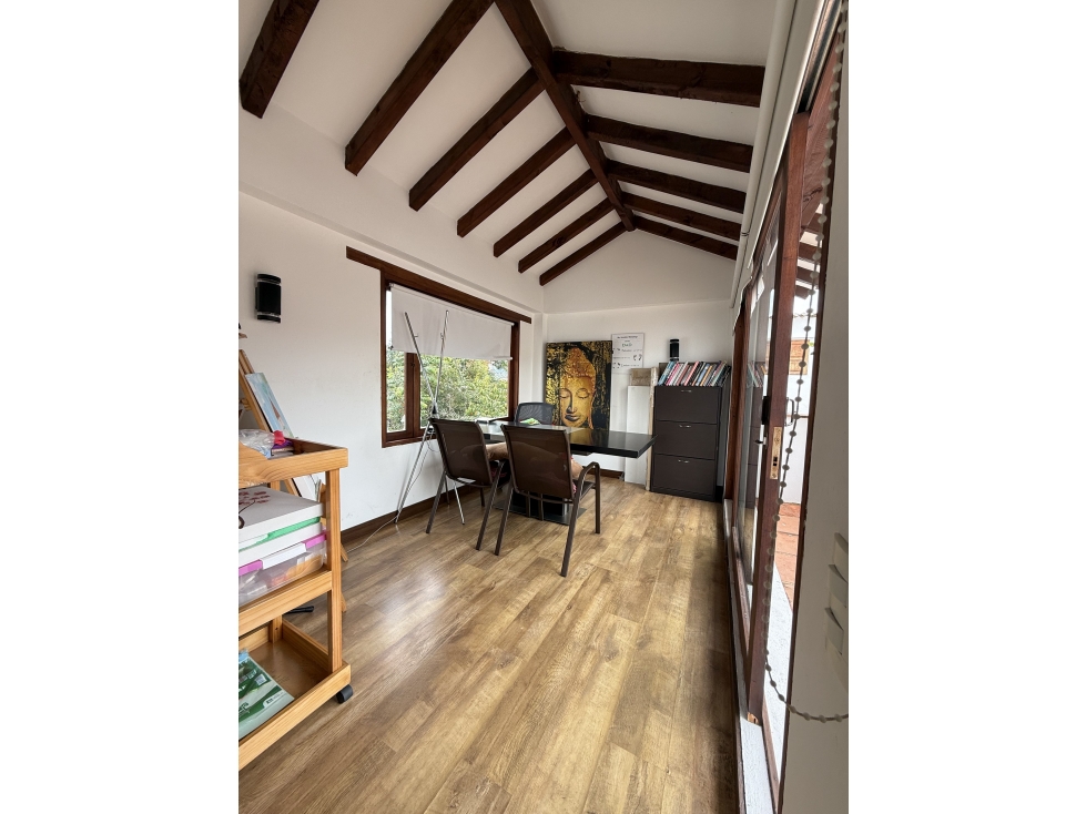 LA PALMA VENTA CASA - 230 MTS 2 MAS TERRAZA 40 MTS - $1.350.000.000 - 4