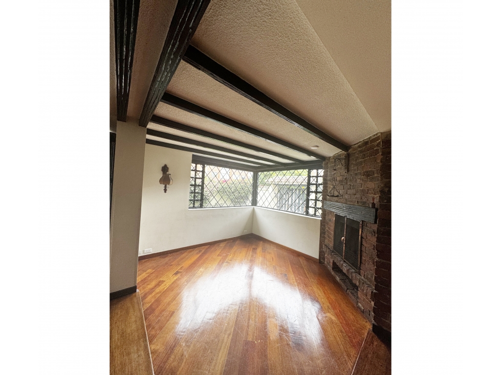 CASA PUENTE LARGO - 211 M2 LOTE - 278 M2 CONSTRUIDOS - 1090 MILLONES — foto 4