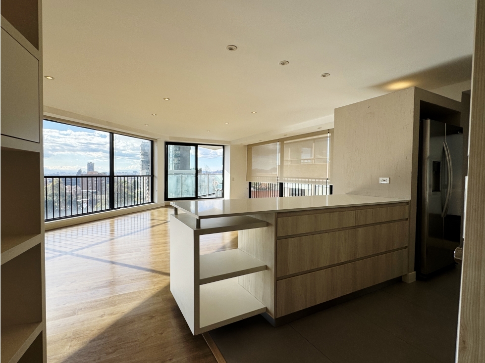 VENDO APARTAMENTO EN CHICO ALTO-191M2-2200 MILLONES — foto 4