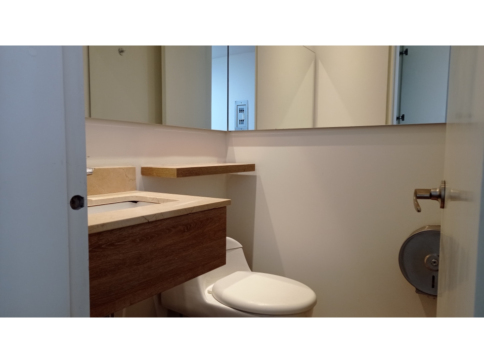 EL RETIRO VENTA ARRIENDO OFICINA 84M2 — foto 5