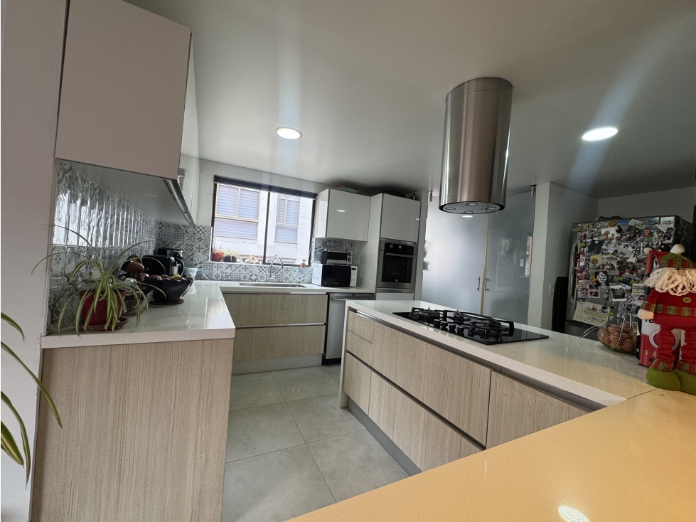 VENDO-CHICO NORTE -129M2 - 920 MILLONES - 5