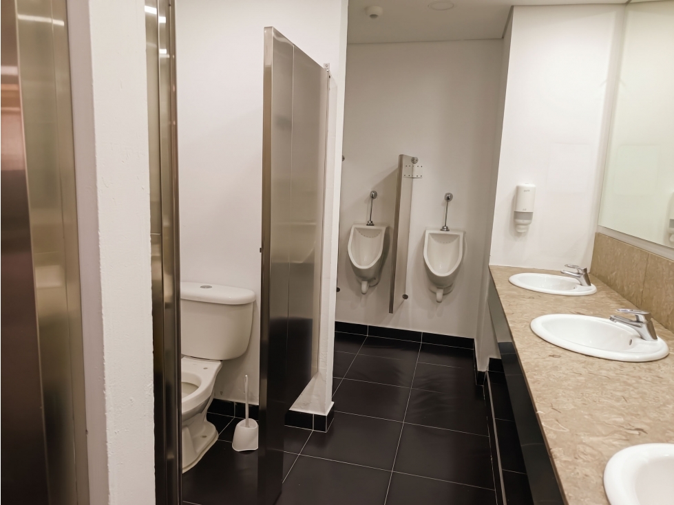 CALLE 72 ARRIENDO OFICINA 270 MT2 104 PUESTOS DE TRABAJO — foto 4