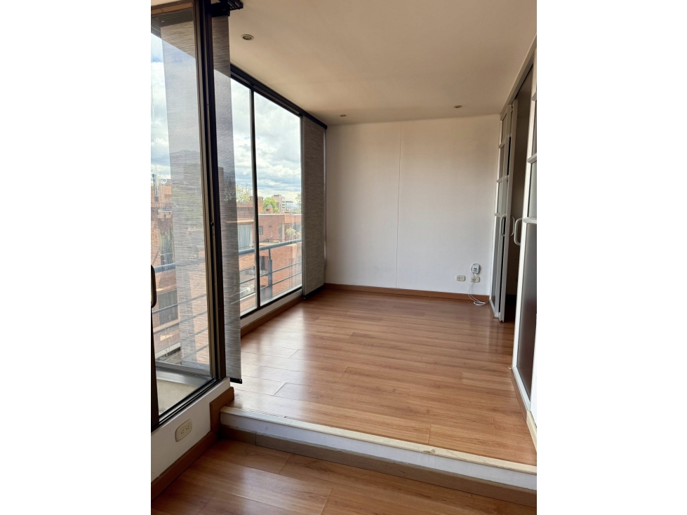 CHICO NORTE APTOESTUDIO ARRIENDO 57 MT2