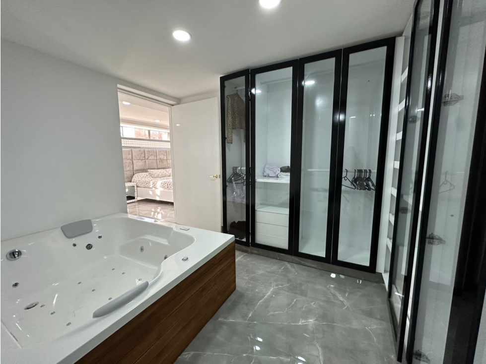 Amoblado Hermoso Apartamento Poblado, Loma Los Balsos - Medellín. — foto 6