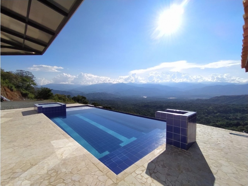 Amoblado Espectacular Finca SOPETRAN - Antioquia, precio por día. - 2