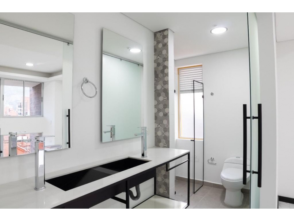 Venta HERMOSO Apartamento Laureles Medellín – Antioquia. foto 16