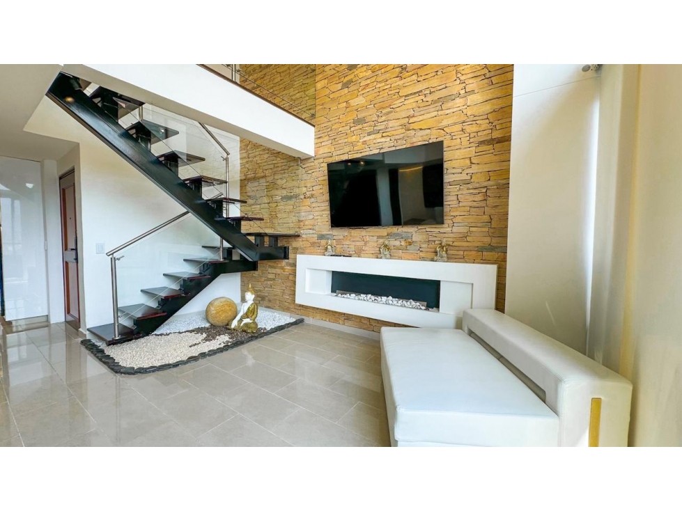 Amoblado Exclusivo apartamento con vista panorámica 360° en el piso 27 — foto 5