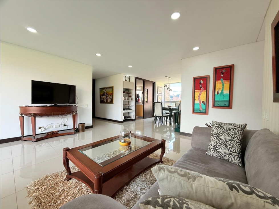 Amoblado ESPECTACULAR Apartamento cerca Mall Verona