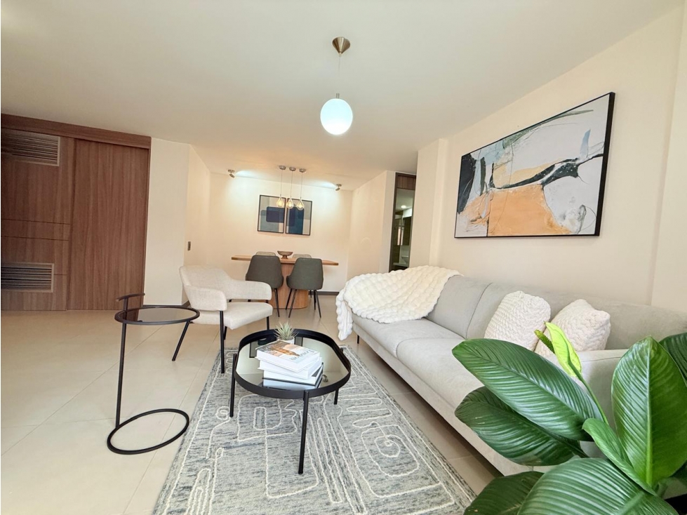 Amoblado HERMOSO Apartamento Loma de las Brujas Envigado