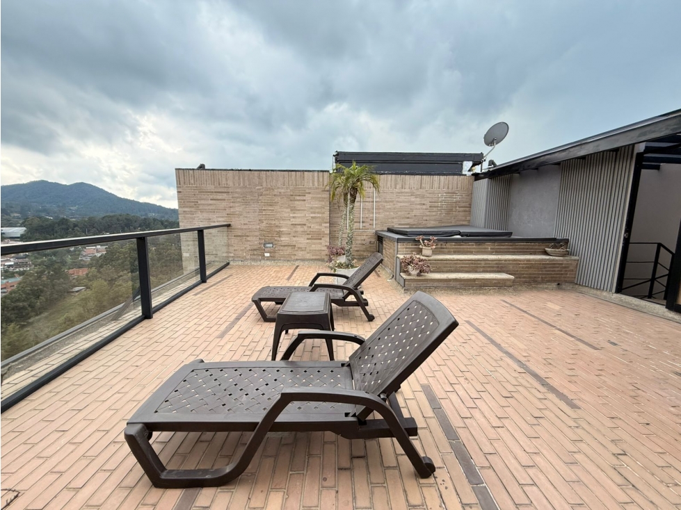 Amoblado HERMOSO dúplex alto de palmas — foto 6
