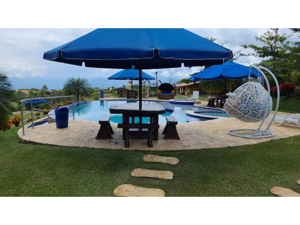 Amoblada Finca Moderna San Jerónimo, Antioquia-Precio por día - 2