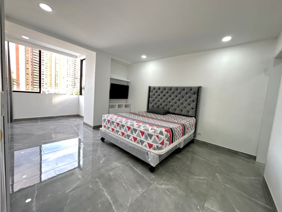 Amoblado Hermoso Apartamento Poblado, Loma Los Balsos - Medellín. — foto 4