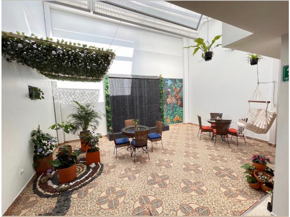 Venta Hermosa Casa Hotel Boutique Castellana - Medellín. — foto 2